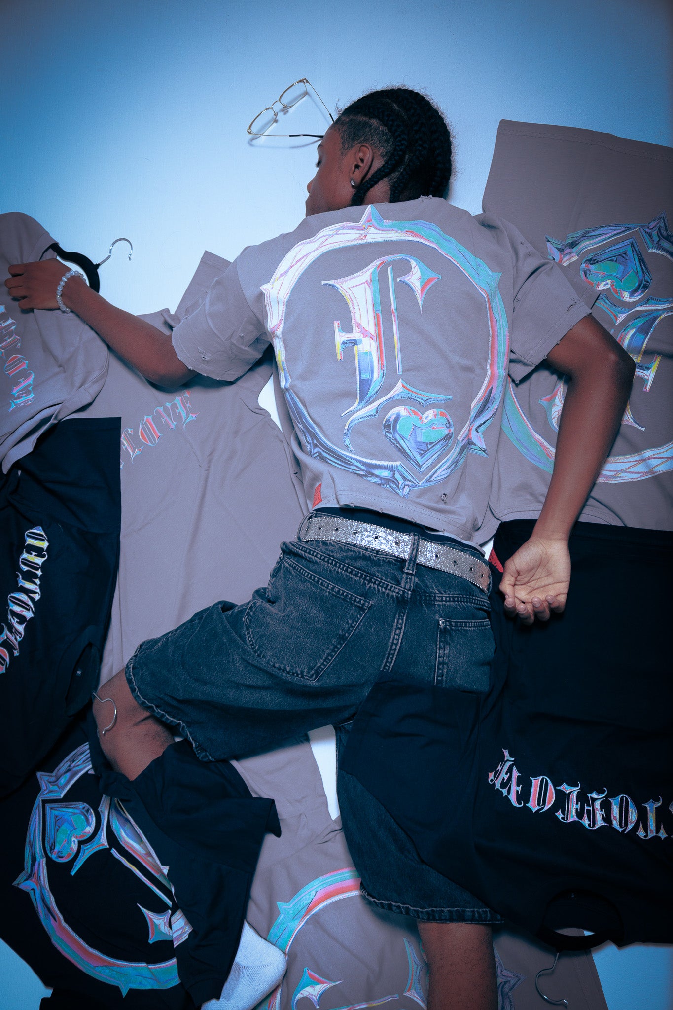 “Chromatic Love” T-Shirt (Gray)