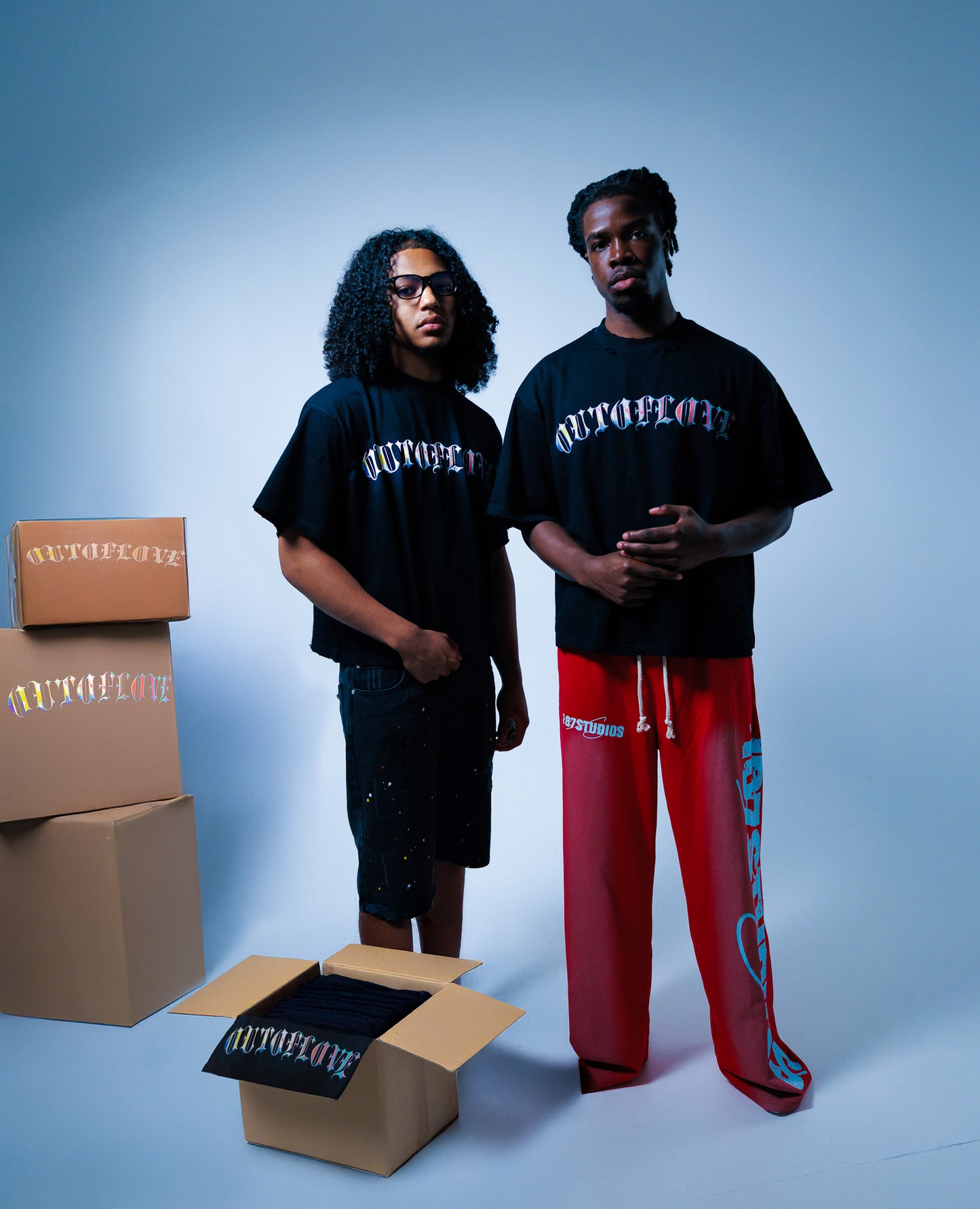 "CHROMATIC LOVE" T-SHIRT (BLACK)