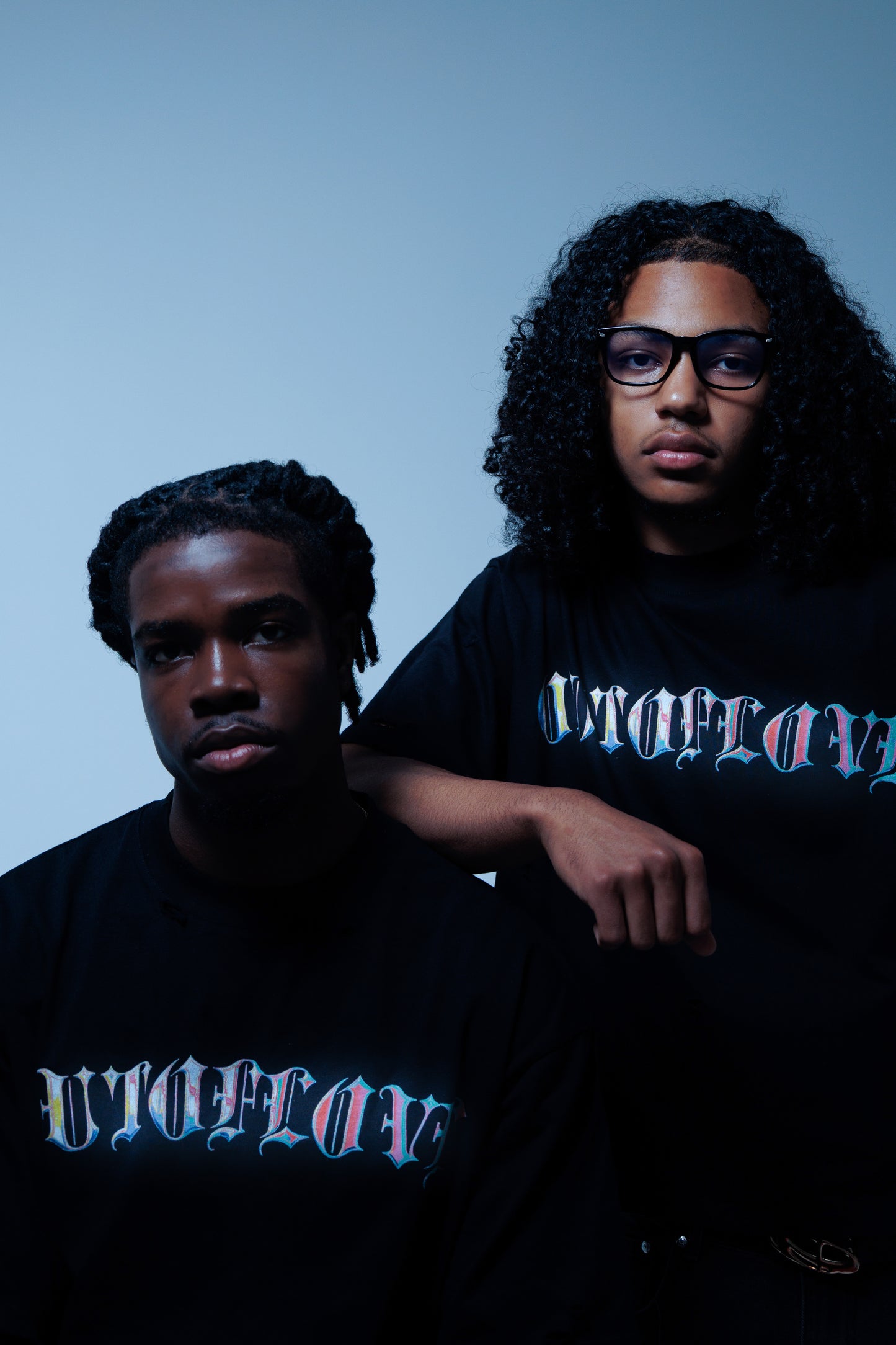 "CHROMATIC LOVE" T-SHIRT (BLACK)